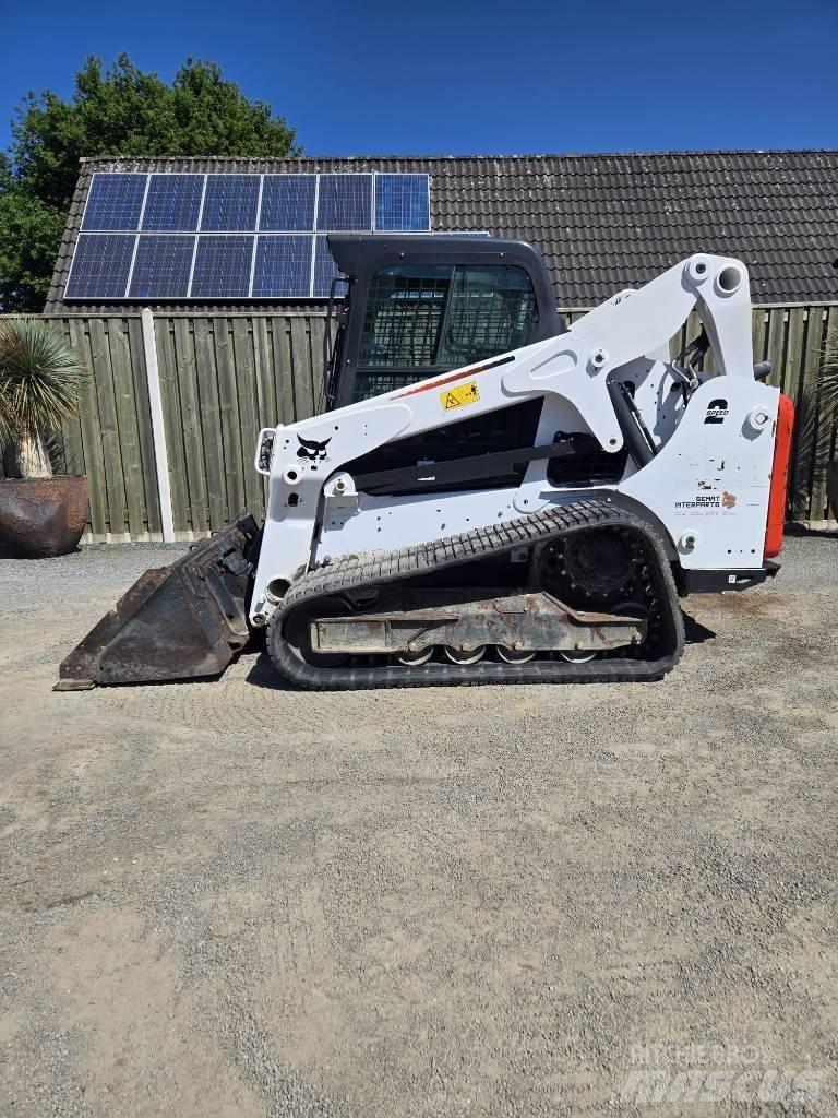 Bobcat T 650  스키드로더
