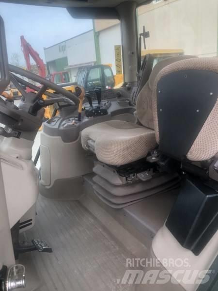 John Deere 6150 R 트랙터