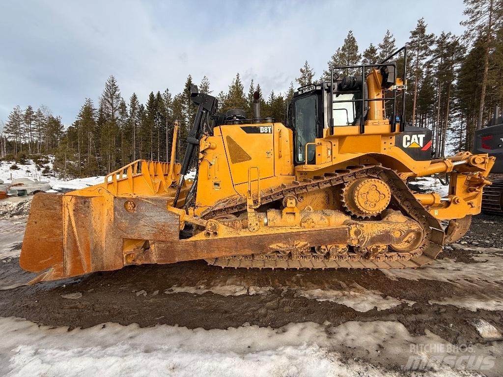CAT D8T 크롤러 도저