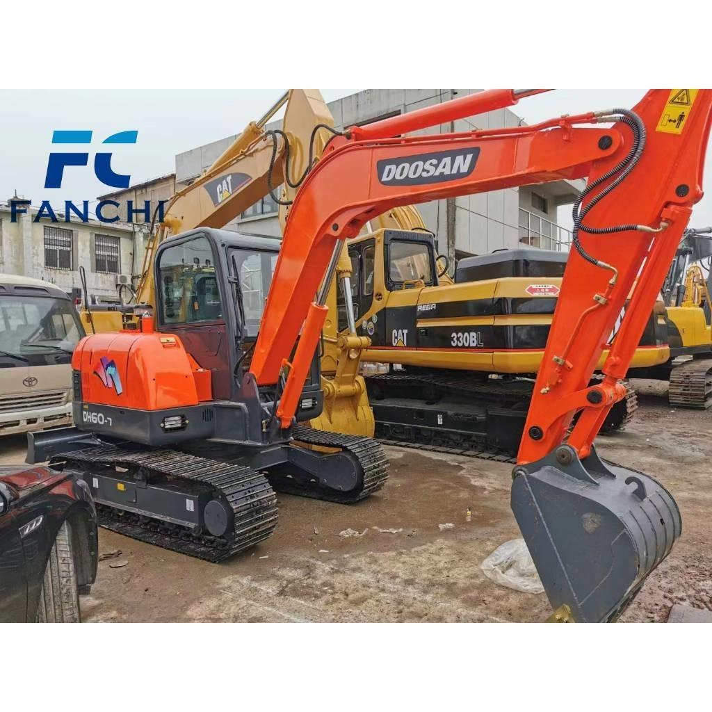Doosan DH 60-7 대형 굴삭기 29톤 이상