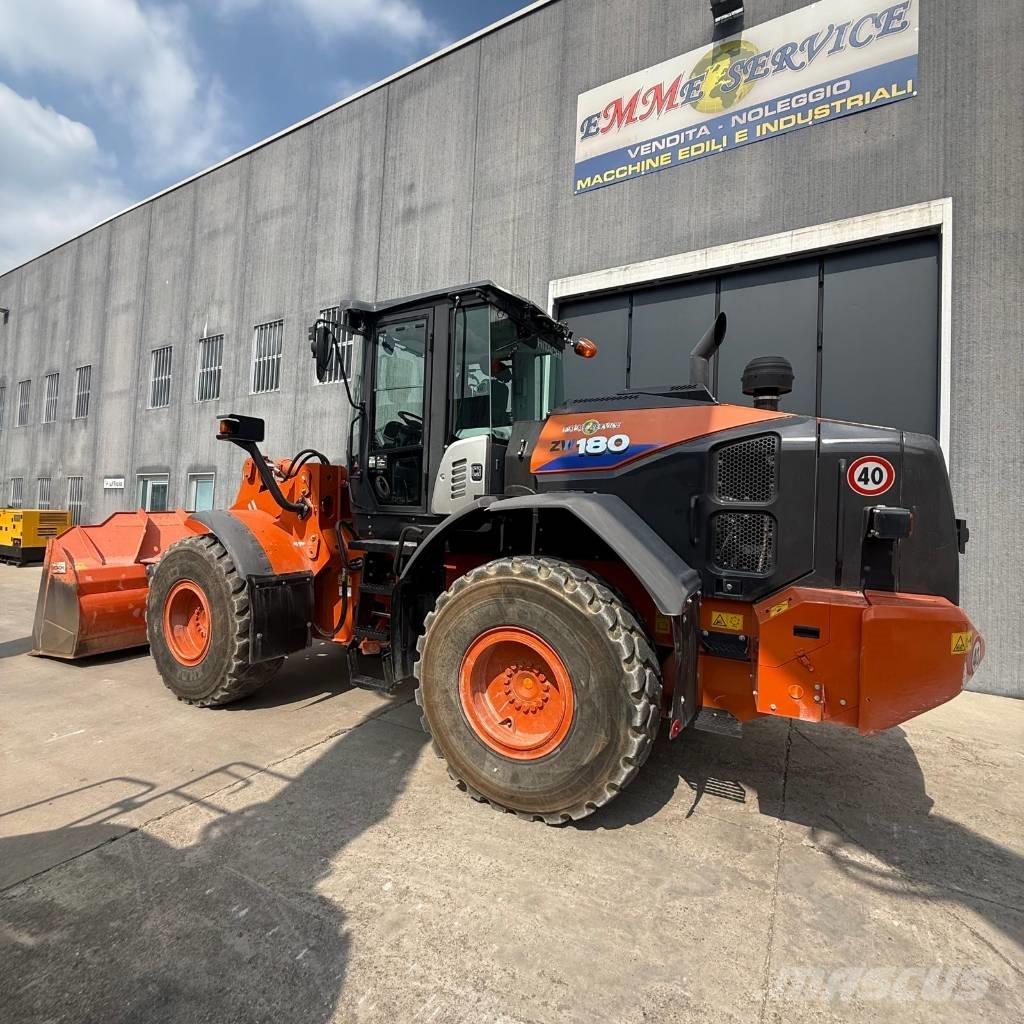 Hitachi ZW180-6  휠로우더
