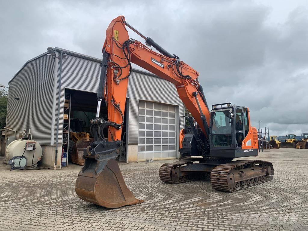 Doosan DX 235 LCR-5 대형 굴삭기 29톤 이상