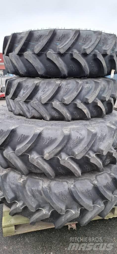 New Holland T5.110 타이어, 휠 및 림