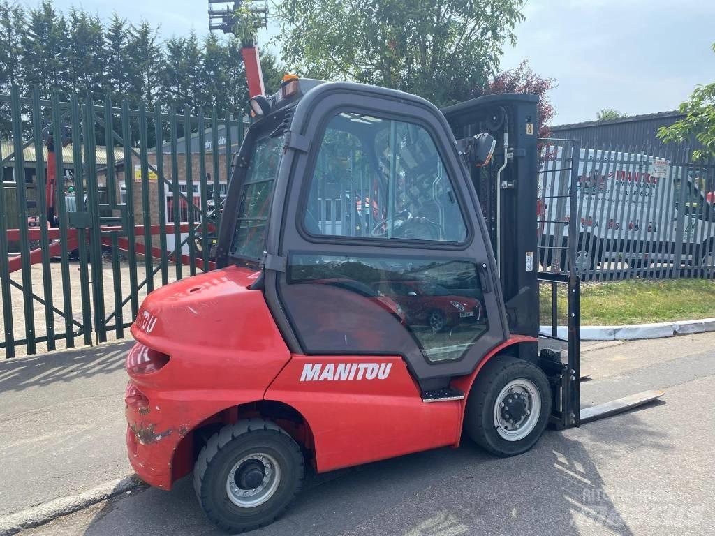 Manitou Mi25D 디젤 지게차