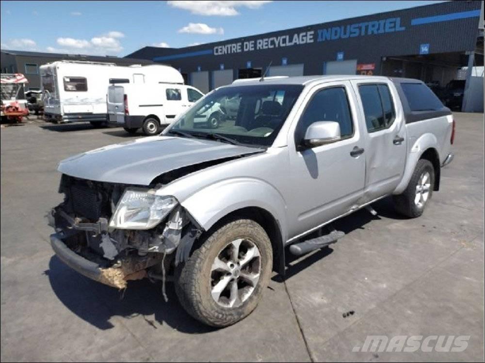 Nissan Navara 1 픽업/드롭사이드