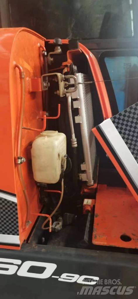 Doosan 60-9c 대형 굴삭기 29톤 이상