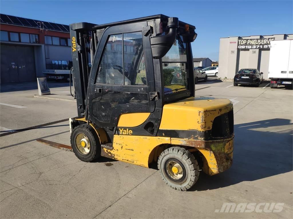 Yale GDP35VX 디젤 지게차