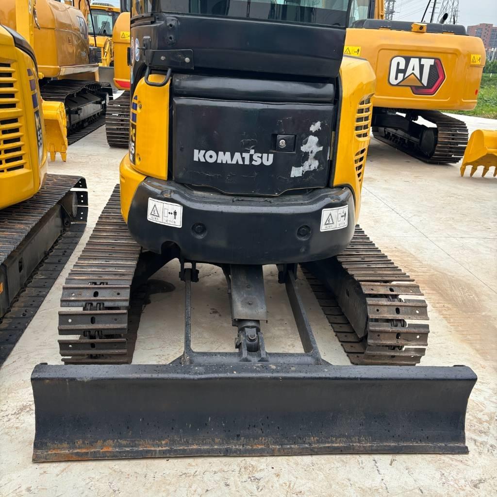 Komatsu PC 35 MR 소형 굴삭기 7톤 미만