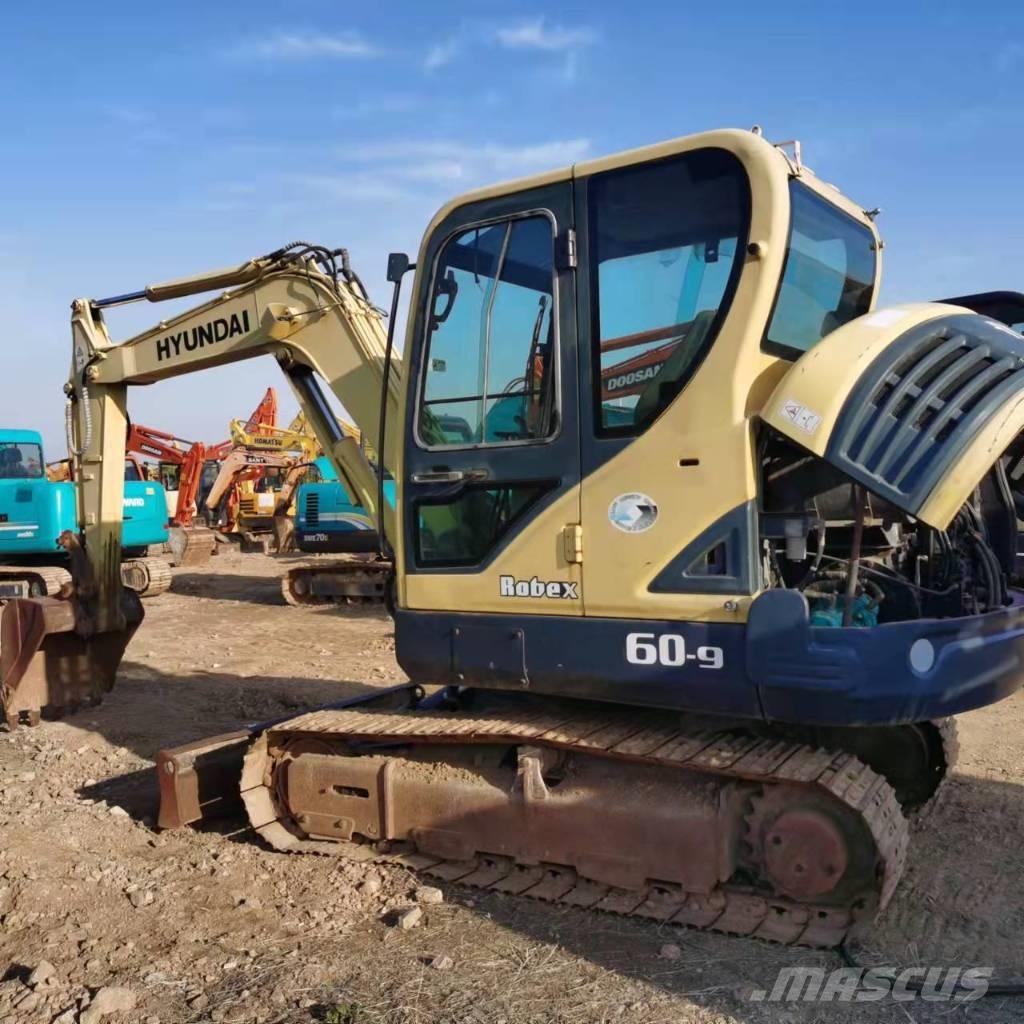 Hyundai R60-9 소형 굴삭기 7톤 미만