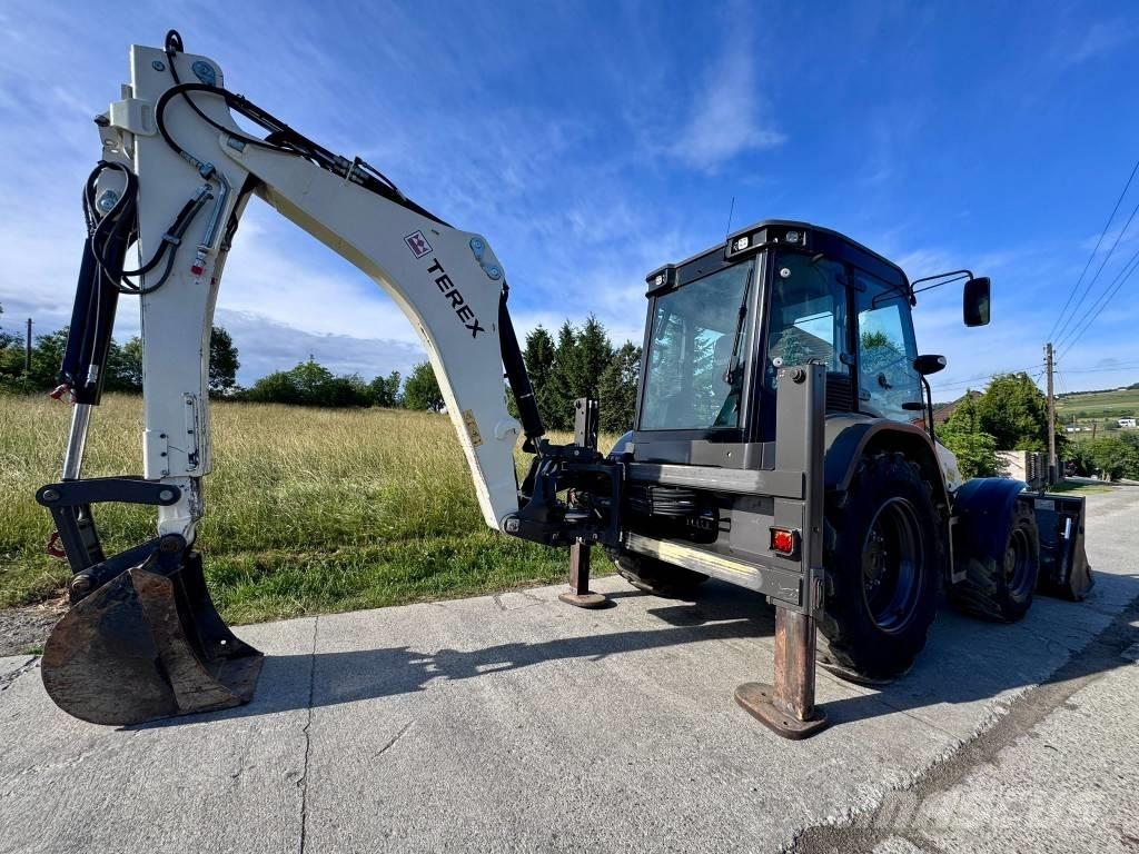 Terex TLB 890 PM 백호로더