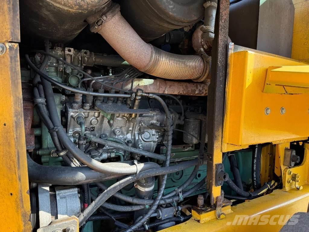 Volvo L70D  휠로우더