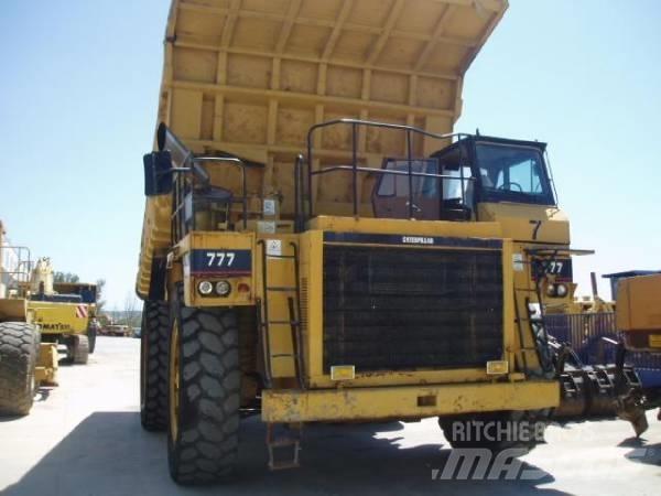 CAT 777 초대형 덤프 트럭