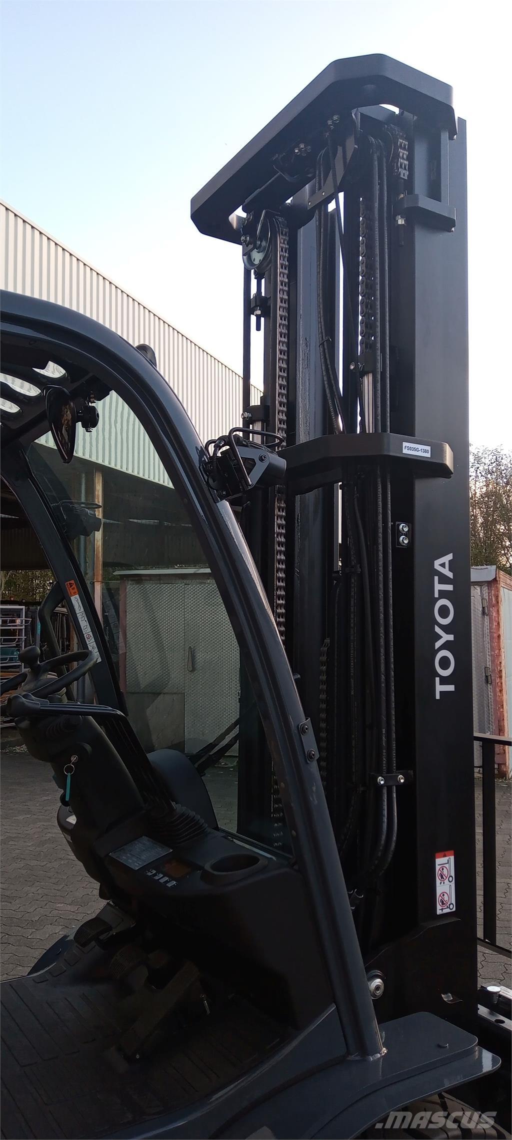 Toyota 02-8FGJF35 LPG 지게차