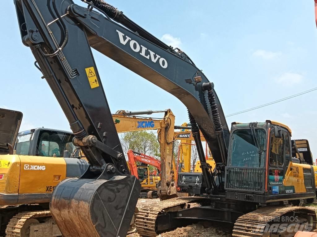 Volvo EC 240 대형 굴삭기 29톤 이상
