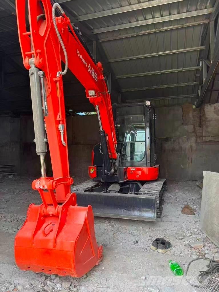 Kubota KX 165 소형 굴삭기 7톤 미만