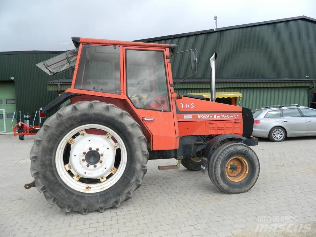 Valmet 705 트랙터