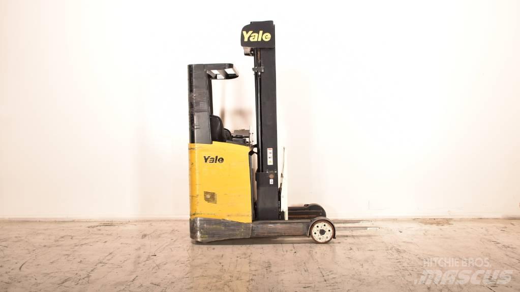 Yale MR 14 리치 트럭