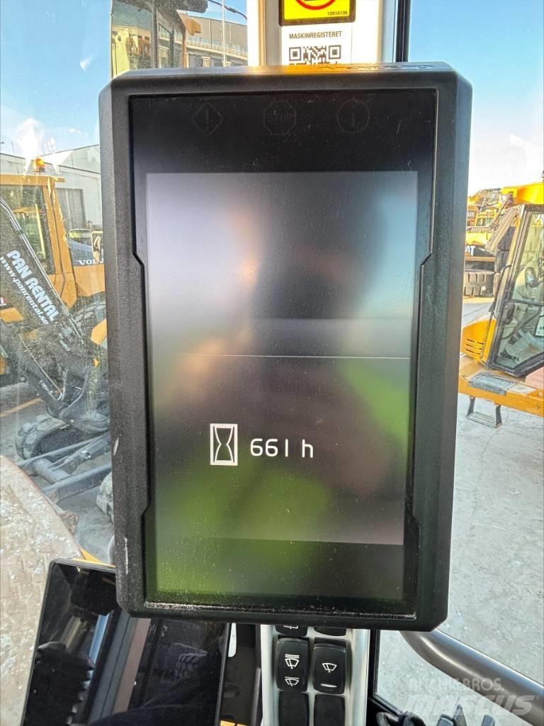 Volvo SD 135 B 싱글 드럼 롤러
