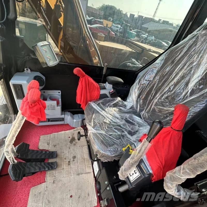 CAT 307E2 대형 굴삭기 29톤 이상
