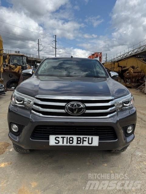 Toyota Hilux 픽업/드롭사이드