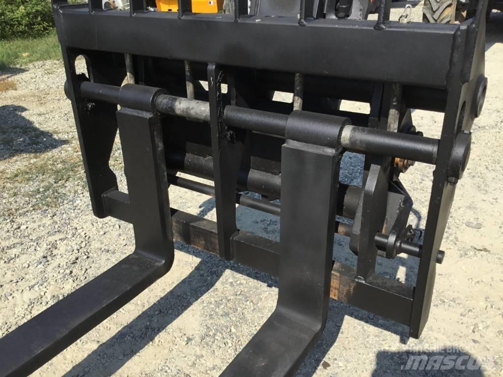 Manitou MT 932 텔러 핸들러