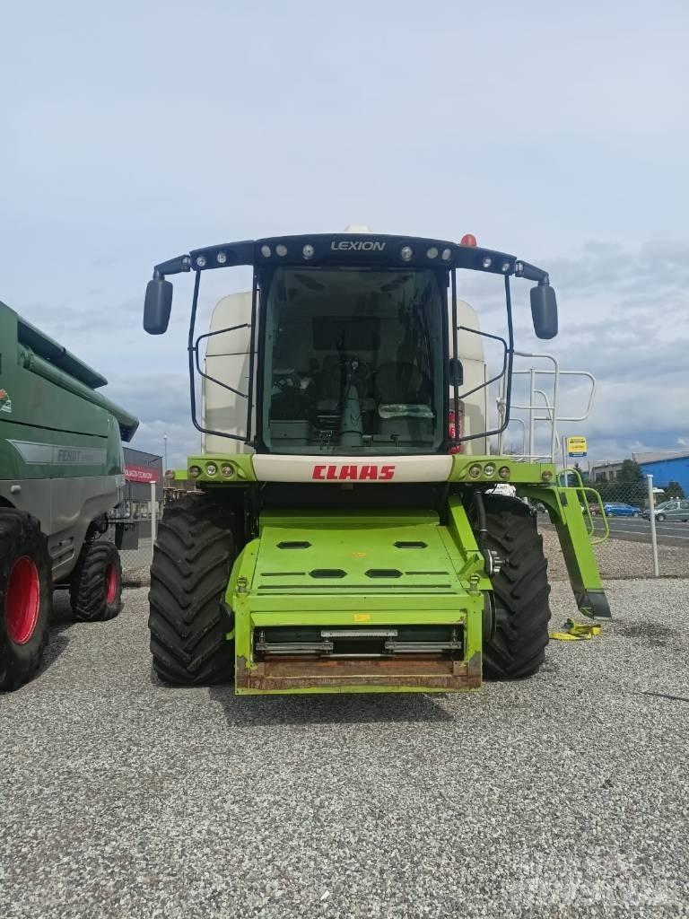CLAAS Lexion 670 콤바인 수확기