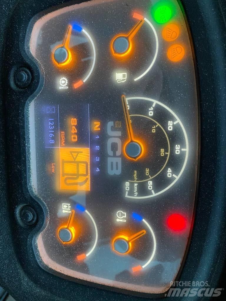 JCB 411 HT T4i  휠로우더