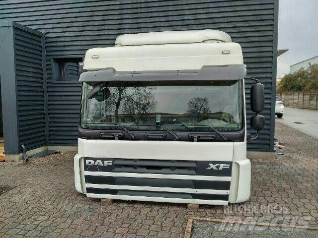 DAF XF 105 Euro 5 캐빈 및 인테리어