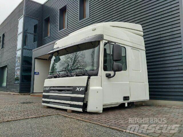 DAF XF 105 Euro 5 캐빈 및 인테리어