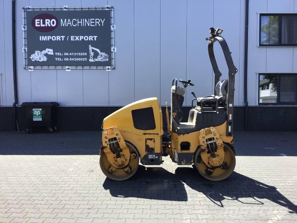 Volvo DD 25 트윈 드럼 롤러