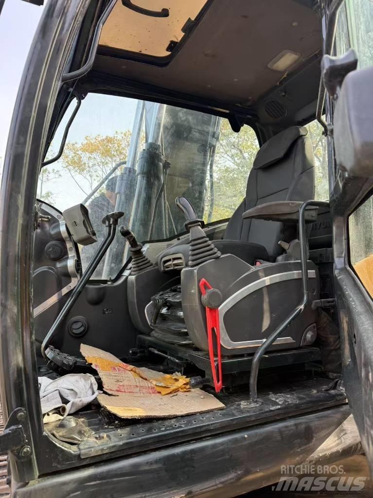 Hyundai R150LC-9S 중형굴삭기 7톤-28톤