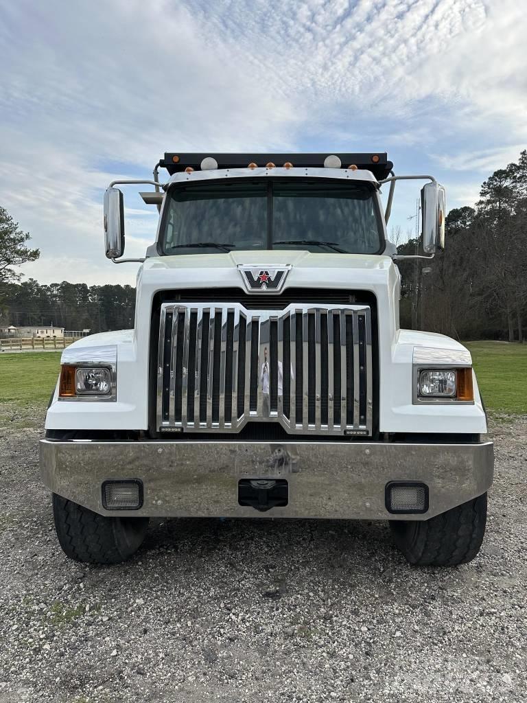Western Star 4700 덤프 트럭