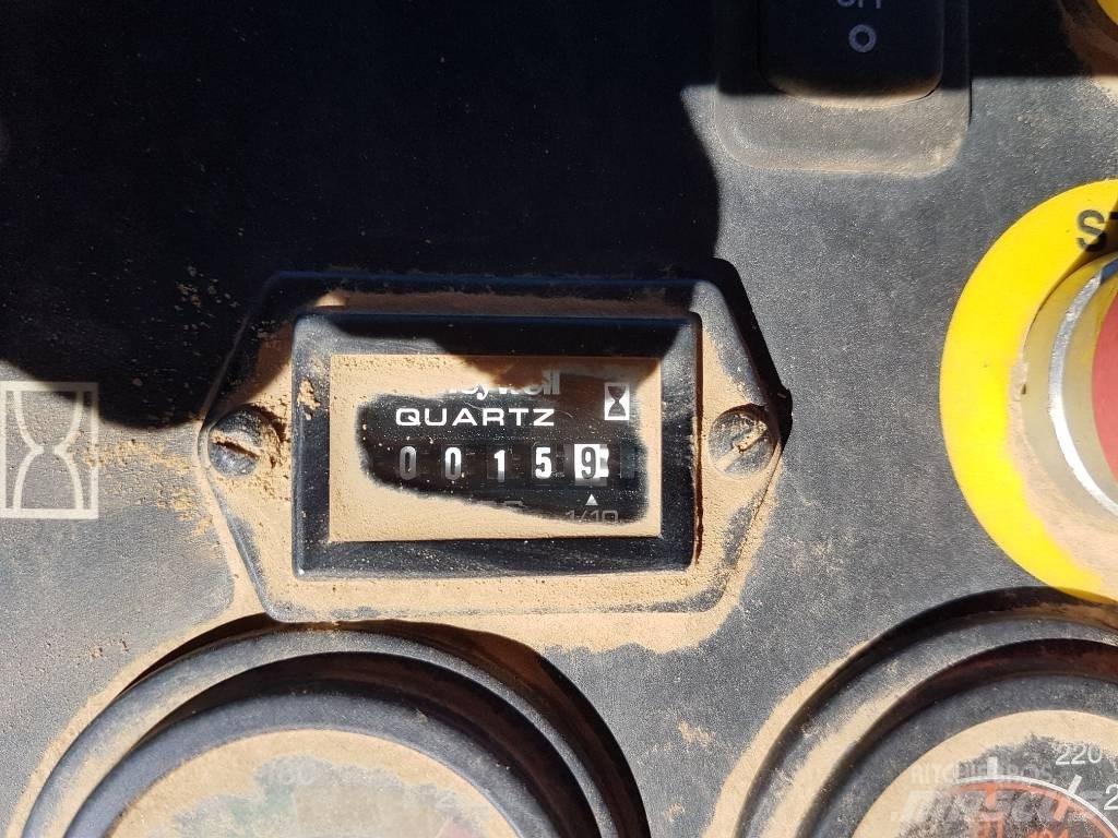 Volvo PT125 공기 타이어 롤러