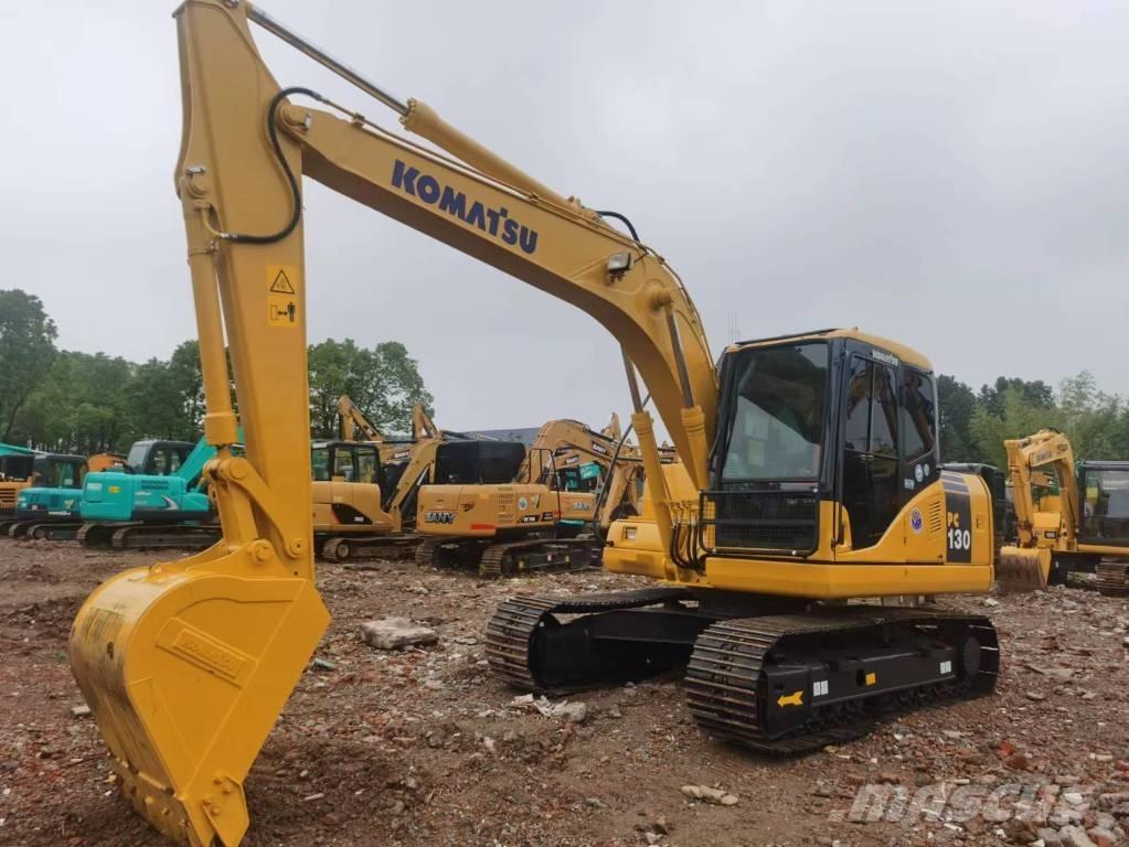 Komatsu PC 130-7 대형 굴삭기 29톤 이상