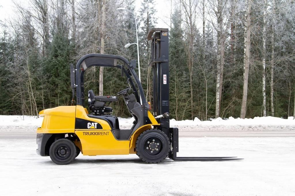 CAT DP 35 N 디젤 지게차