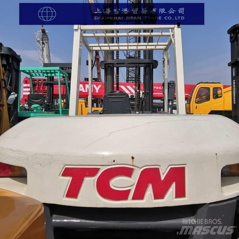 TCM 100 디젤 지게차