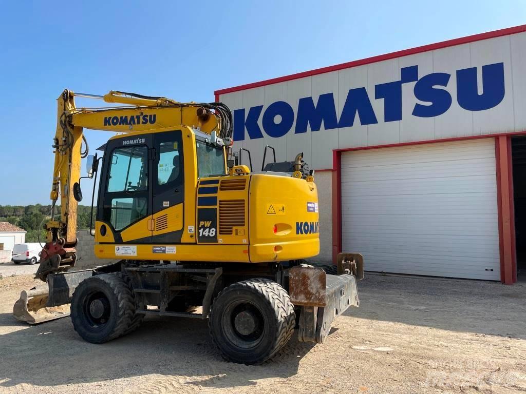 Komatsu PW148-11  휠 굴삭기