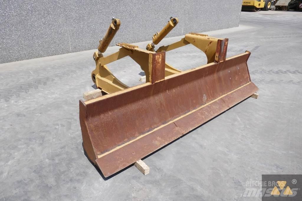 CAT Skidder blade 삽날