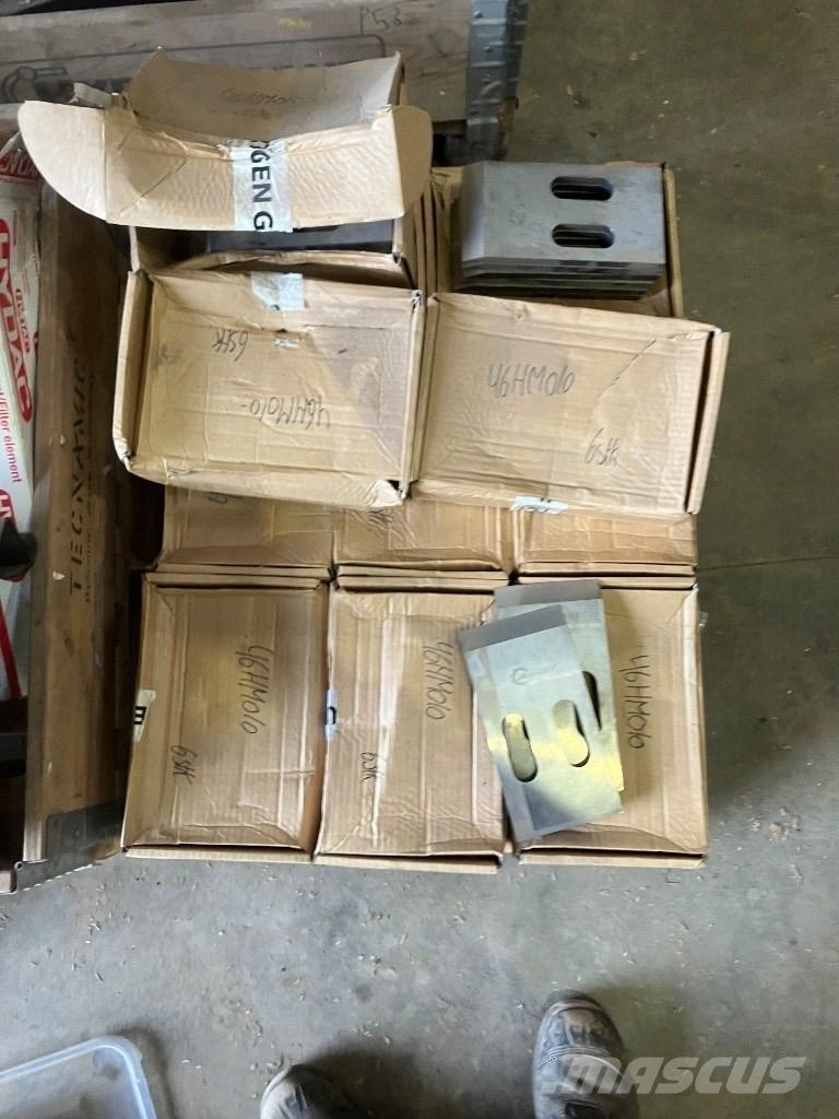 Ahwi Ec 950 z 톱밥제조기