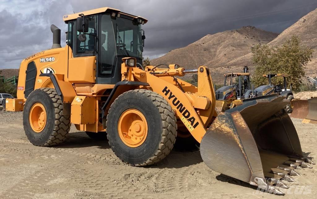 Hyundai HL940  휠로우더