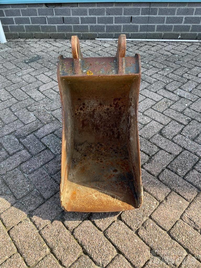 Eurosteel sleuvenbak 버켓