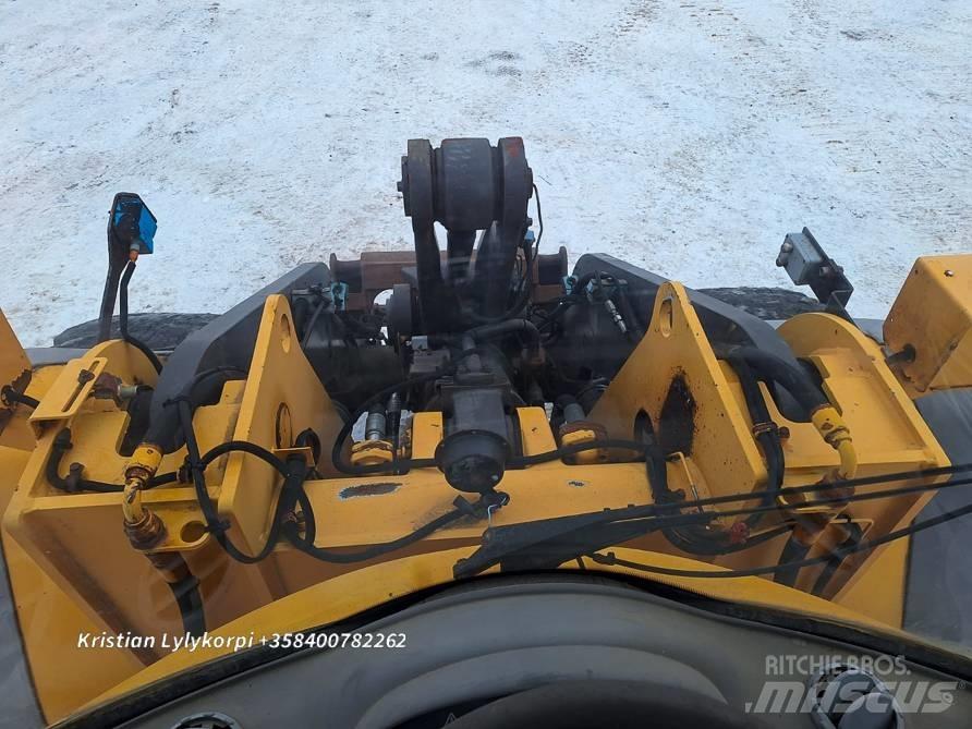 Volvo L120E  휠로우더