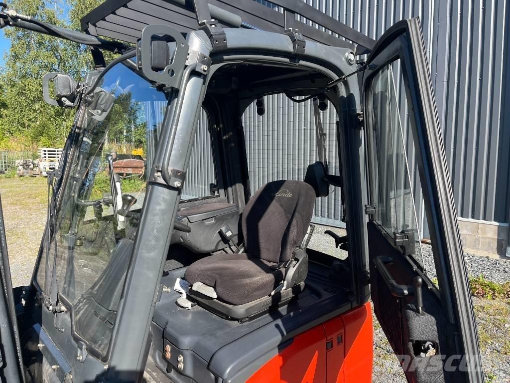 Linde E 14-02 전동 지게차