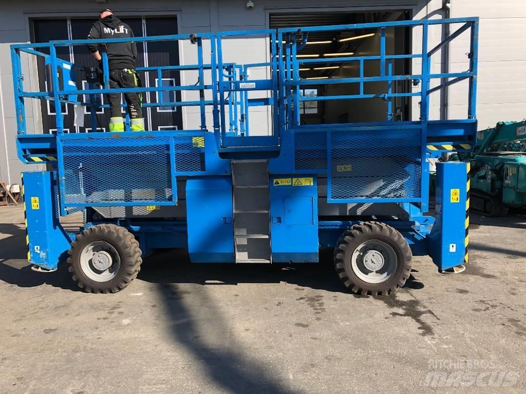 Genie GS 3384 RT 가위형 리프트