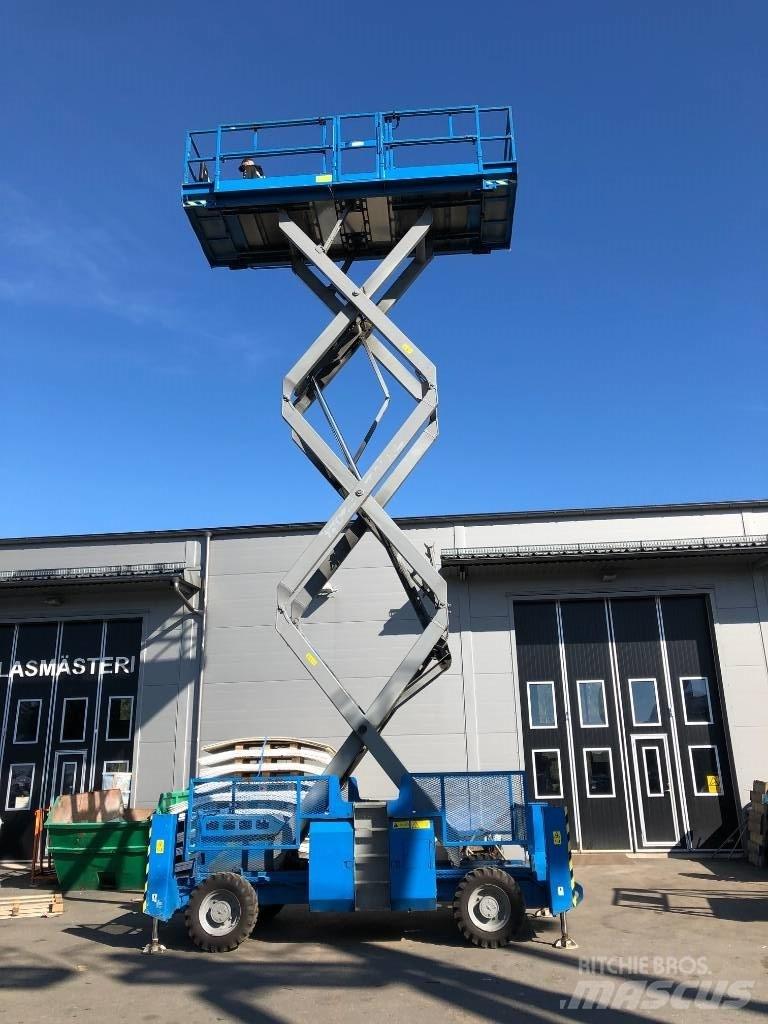 Genie GS 3384 RT 가위형 리프트