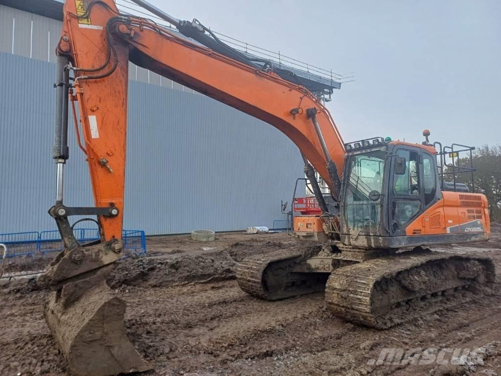 Doosan DX 225 LC-5 대형 굴삭기 29톤 이상