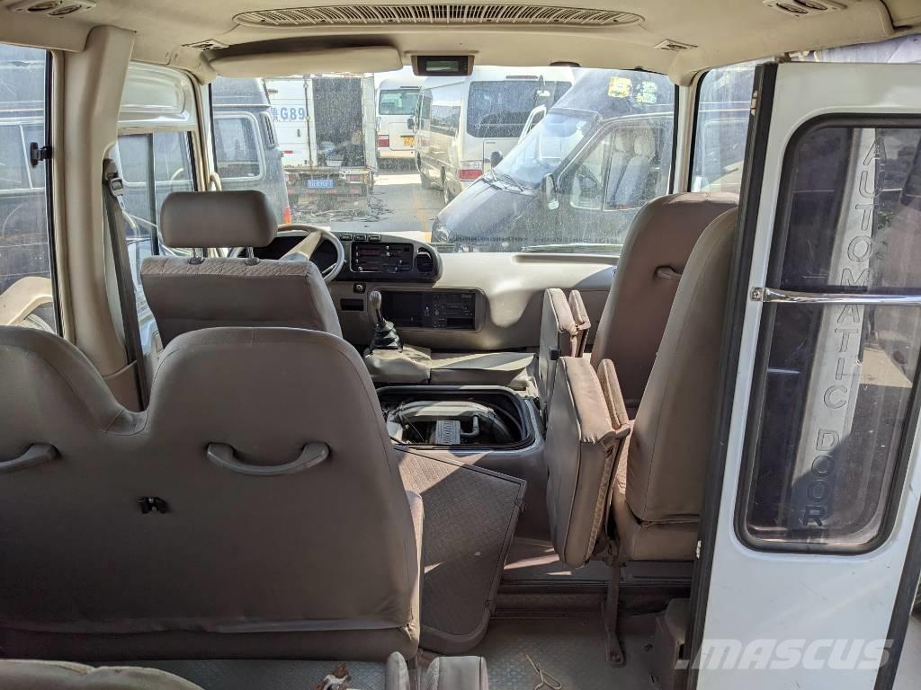 Toyota Coaster Bus 미니 버스