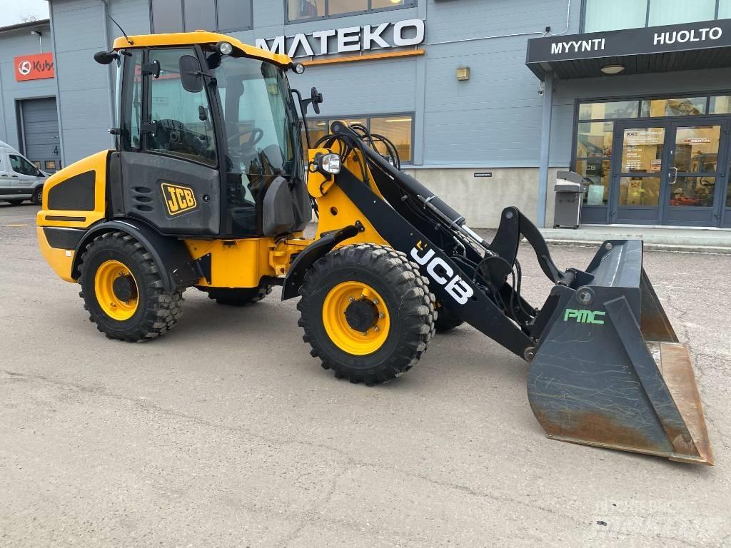 JCB 407 T4  휠로우더