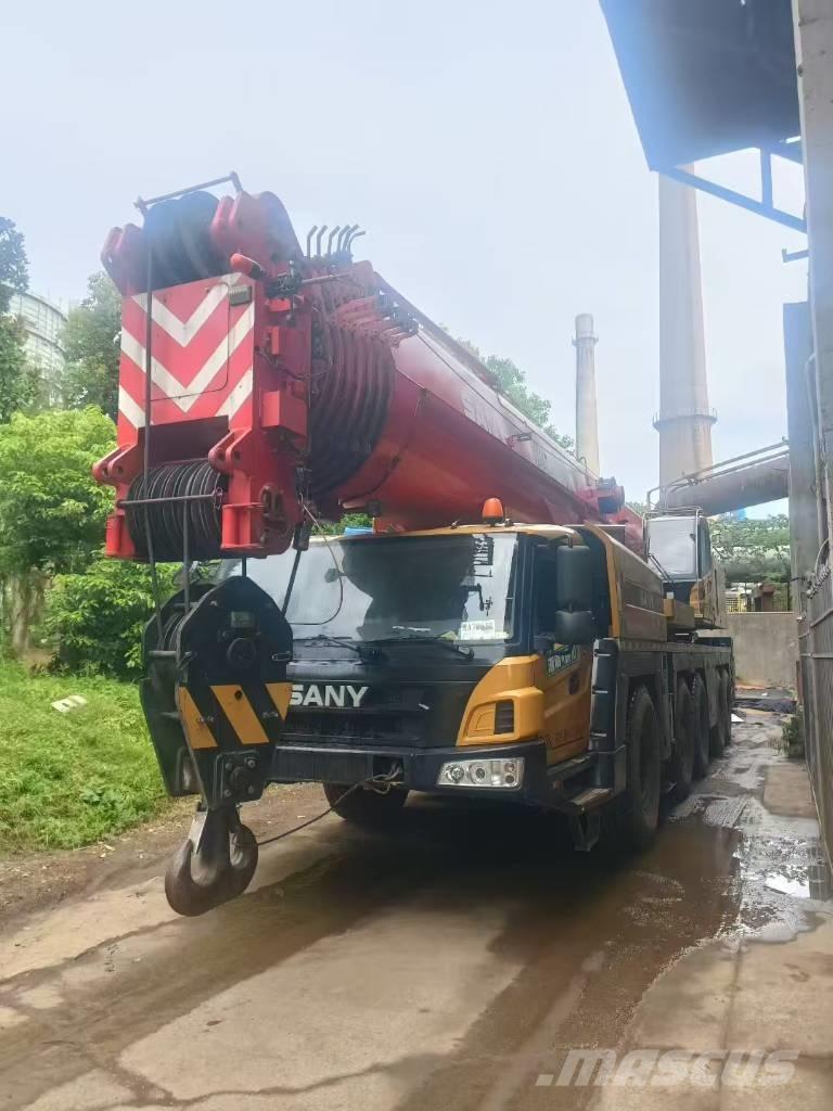 Sany SAC2600C8 A/T 크레인