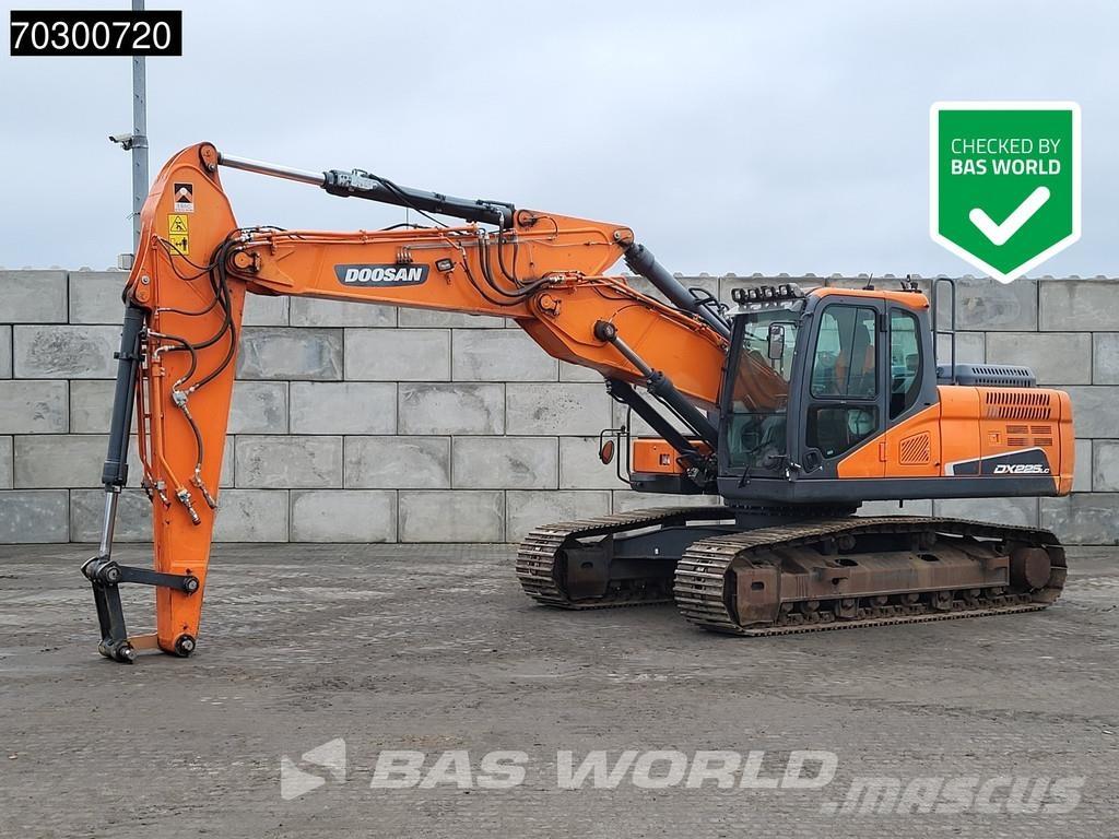 Doosan DX225 LC-5 대형 굴삭기 29톤 이상
